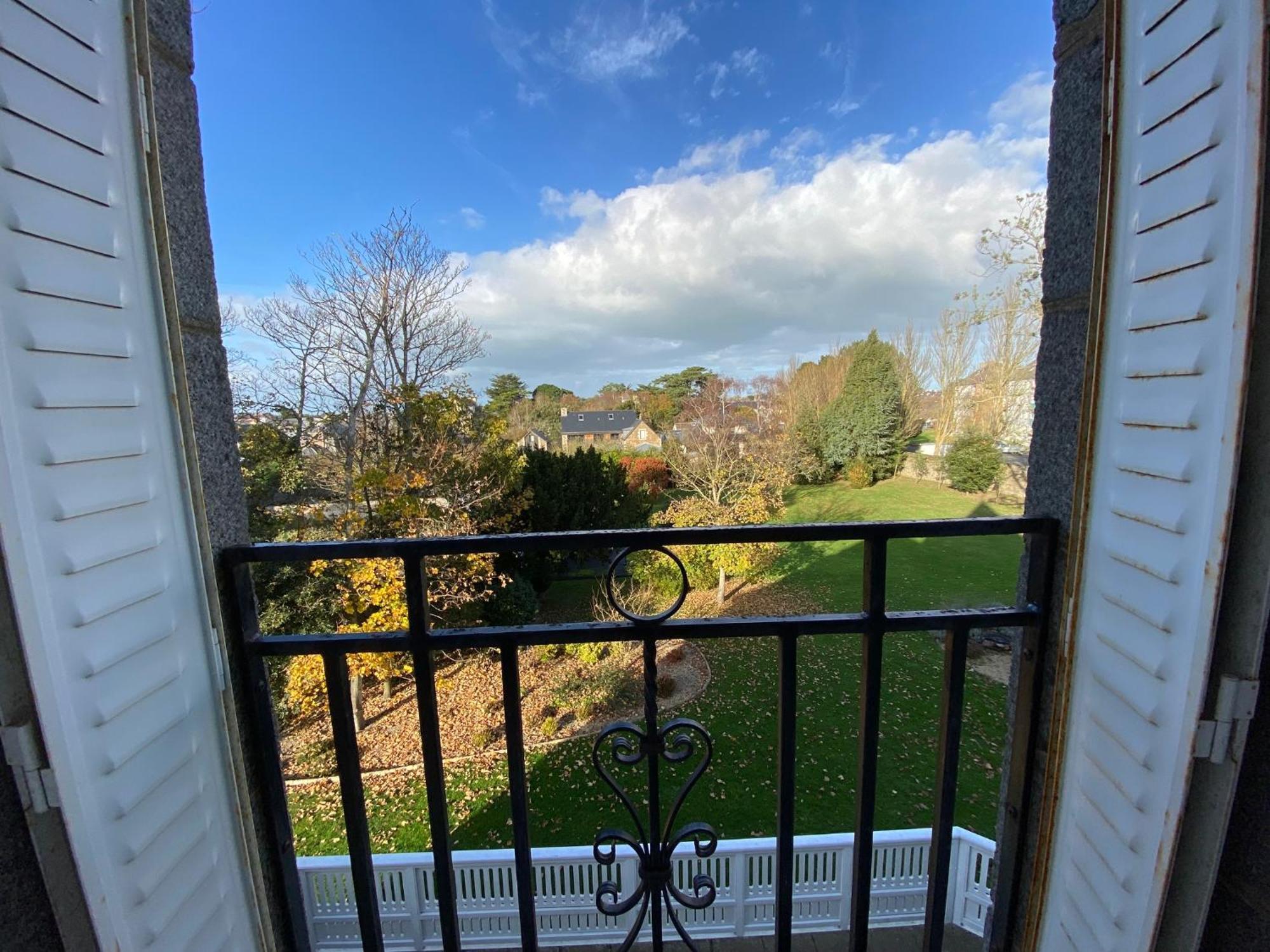 Manoir Le Castel & Villa Beaumaris سان مالو المظهر الخارجي الصورة