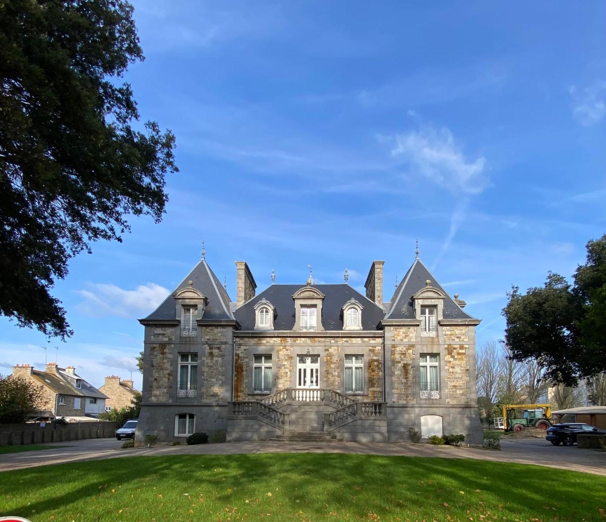 Manoir Le Castel & Villa Beaumaris سان مالو المظهر الخارجي الصورة