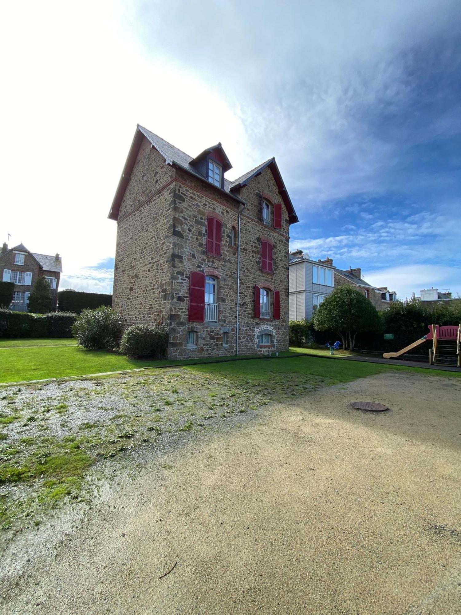 Manoir Le Castel & Villa Beaumaris سان مالو المظهر الخارجي الصورة